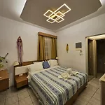 St Paul\'S Studios Chrysanthi