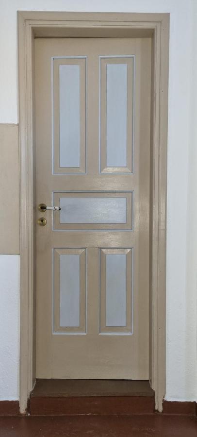 St Paul's Chrysanthi Apartment