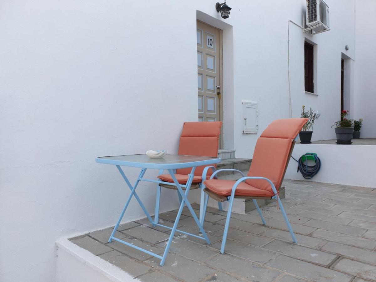 St Paul's Chrysanthi Apartment *